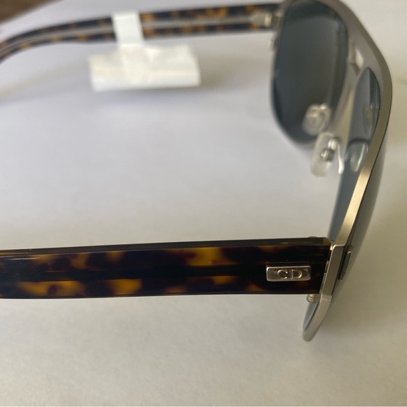 CD Sunglasses - Picture 4 of 8